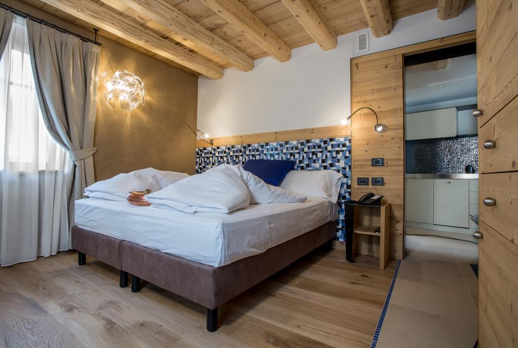 קאבאלס Hotel Orso Grigio מראה חיצוני תמונה