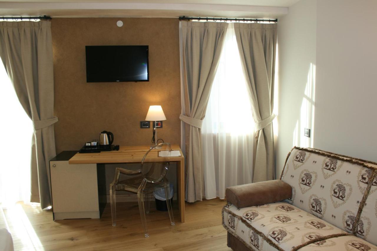 קאבאלס Hotel Orso Grigio מראה חיצוני תמונה